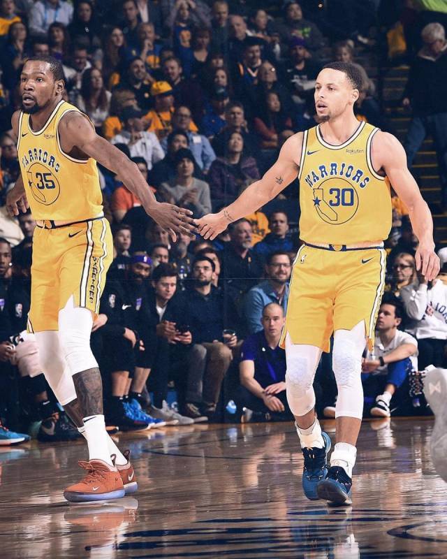 对手惊讶于 对手惊讶于