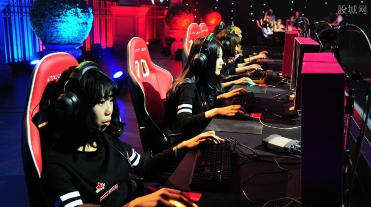 再用短顺子 再用短顺子